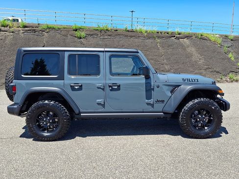 Certified 2025 Jeep Wrangler Unlimited Sport AWD/4WD image 7