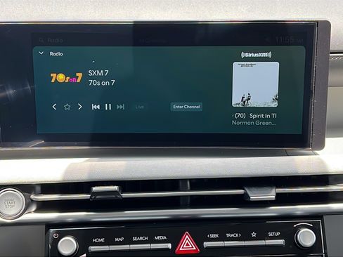 Certified 2025 Hyundai Tucson Limited FWD image 14