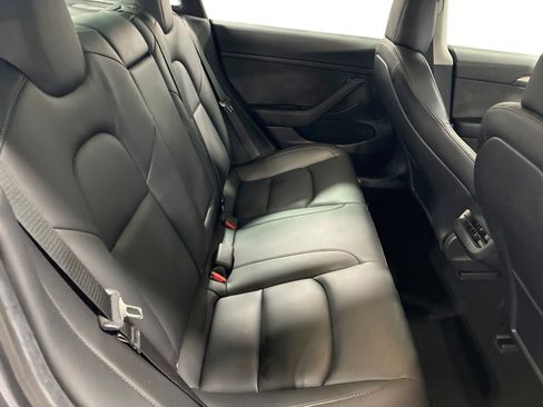 Certified 2021 Tesla Model 3 Standard Range Plus RWD image 11