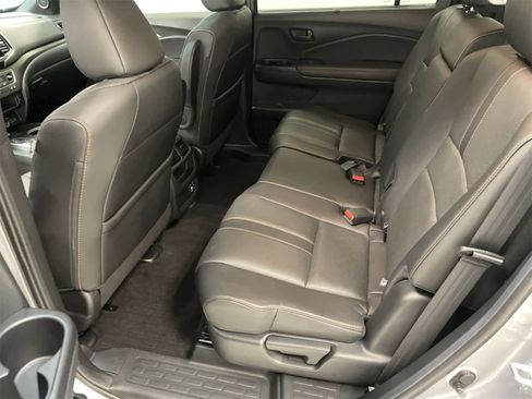 Used 2022 Honda Passport TrailSport image 22