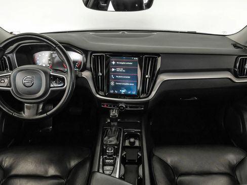 Used 2020 Volvo S60 T6 Momentum AWD/4WD image 15