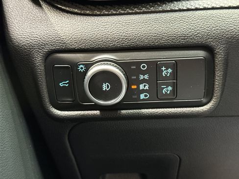 Used 2024 Ford Explorer ST w/ Technology Package image 36