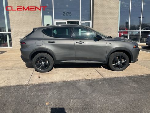 Used 2024 Dodge Hornet GT w/ GT Blacktop Package image 27