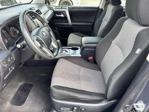 Used 2024 Toyota 4Runner SR5 AWD/4WD image 26