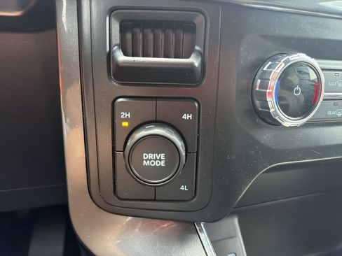 Used 2022 Ford F150 XLT w/ Equipment Group 301A Mid image 25