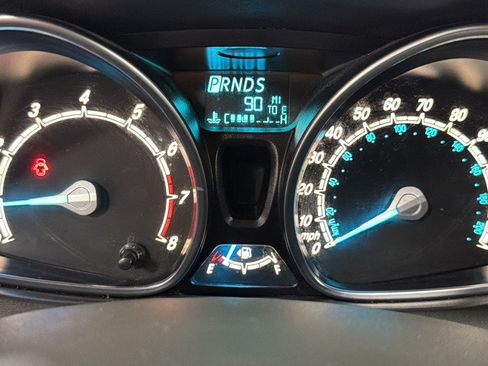 Used 2014 Ford Fiesta SE w/ Equipment Group 201A FWD image 21