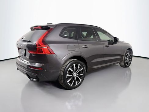 Certified 2023 Volvo XC60 B5 Plus w/ Protection Package Premier AWD/4WD image 6