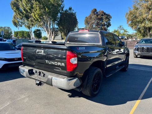 Used 2020 Toyota Tundra SR5 w/ SR5 Upgrade Package image 3
