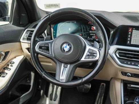 Used 2020 BMW 330i Sedan w/ M Sport Package RWD image 16