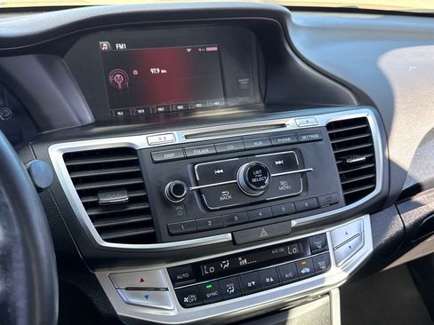 Used 2013 Honda Accord Sport image 23