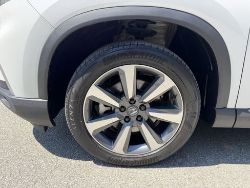 Certified 2023 Honda Pilot Elite image 7