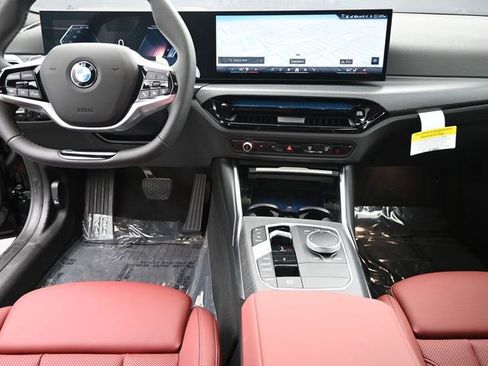 New 2026 BMW 330i Sedan w/ Premium Package image 14