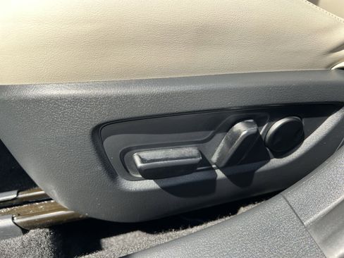 Used 2023 MAZDA CX-30 AWD 2.5 S w/ Preferred Package image 22