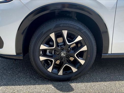New 2026 Honda HR-V EX-L image 8