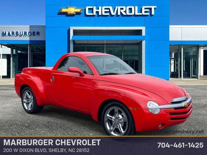 Used 2004 Chevrolet SSR w/ Preferred Equipment Group