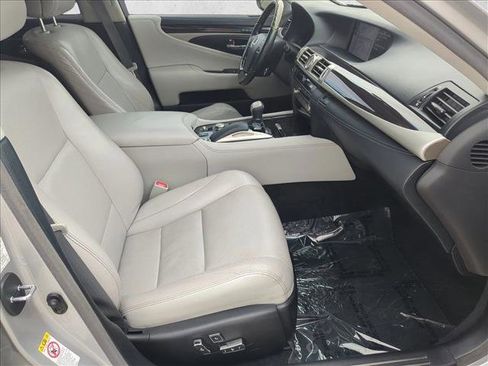 Used 2017 Lexus LS 460 LS 460 image 23