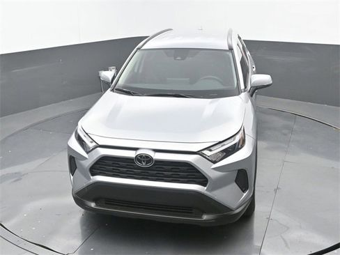 New 2025 Toyota RAV4 XLE image 28