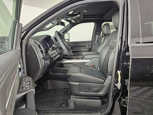 New 2026 RAM 3500 Laramie w/ Night Edition AWD/4WD image 18