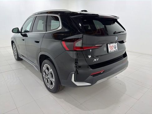 Used 2026 BMW X1 xDrive28i w/ Convenience Package AWD/4WD image 3