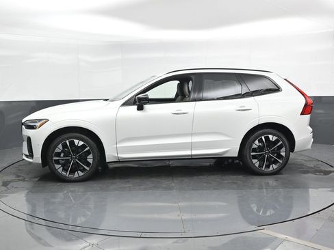 New 2026 Volvo XC60 B5 Plus w/ Climate Package image 6