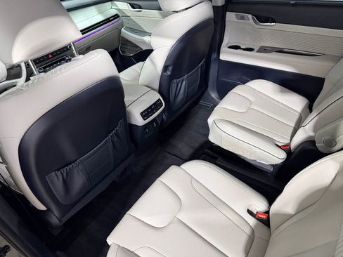 Used 2023 Hyundai Palisade Calligraphy FWD image 42