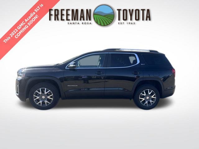 Used 2023 GMC Acadia SLT FWD image 1