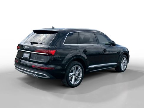 Used 2024 Audi Q7 3.0T Premium Plus AWD/4WD image 5
