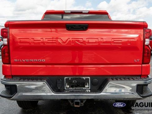 Used 2023 Chevrolet Silverado 1500 LT AWD/4WD image 7
