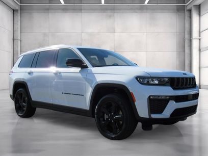 New 2026 Jeep Grand Cherokee L Limited w/ Limited Altitude Package