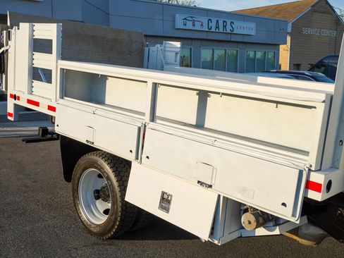 Used 2014 RAM 5500 Tradesman image 20