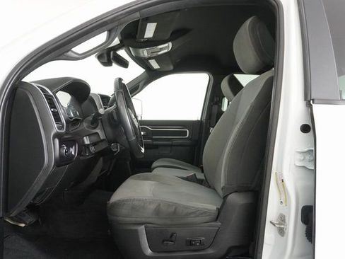 Used 2024 RAM 2500 Big Horn image 19