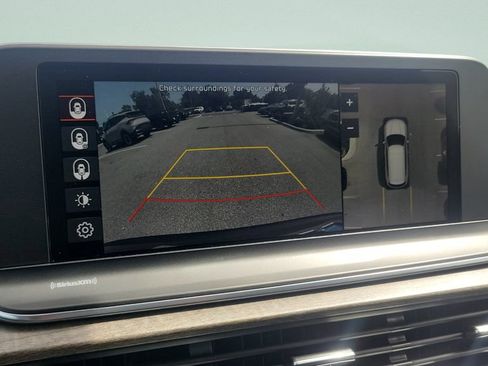 Used 2021 Kia Telluride SX w/ Towing Package AWD/4WD image 20