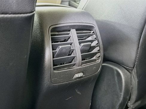 Used 2020 Ford Escape SEL FWD image 28