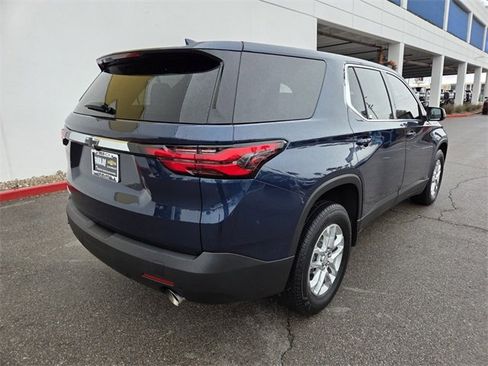 Certified 2022 Chevrolet Traverse LS image 6