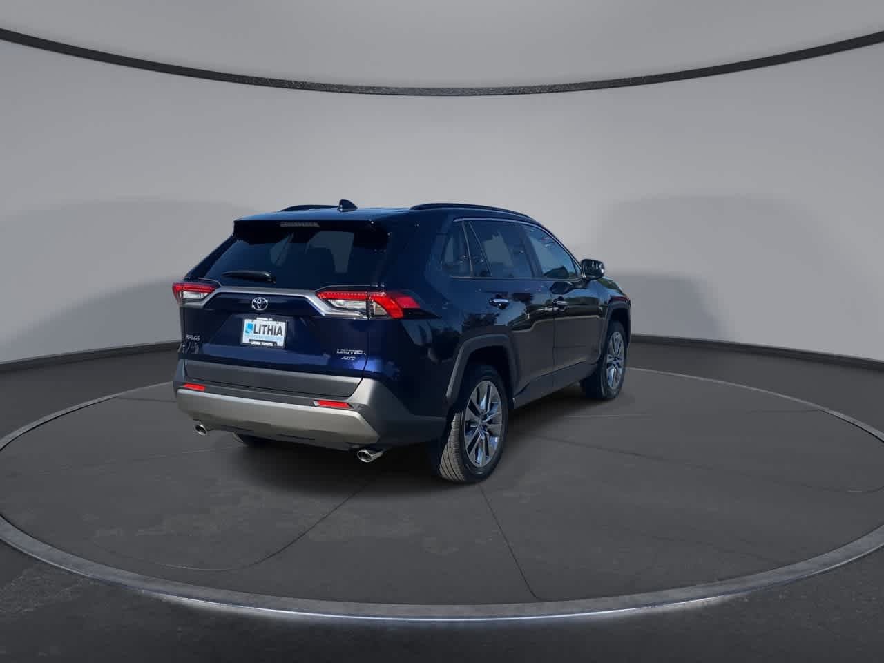 Certified 2022 Toyota RAV4 Limited AWD/4WD image 6