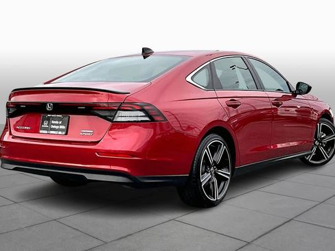 Used 2024 Honda Accord Sport image 12