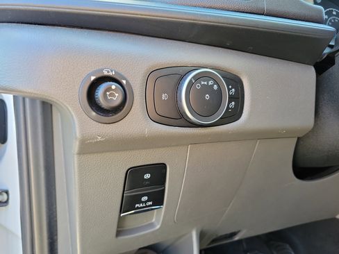 Used 2023 Ford Transit 350 XLT RWD image 24