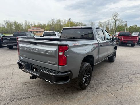 Used 2019 Chevrolet Silverado 1500 Custom Trail Boss w/ Custom Convenience Package AWD/4WD image 5