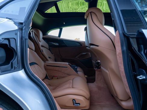 Certified 2025 Ferrari Purosangue image 49