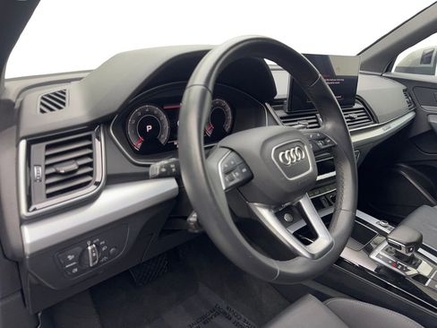 Used 2025 Audi Q5 2.0T Premium image 51