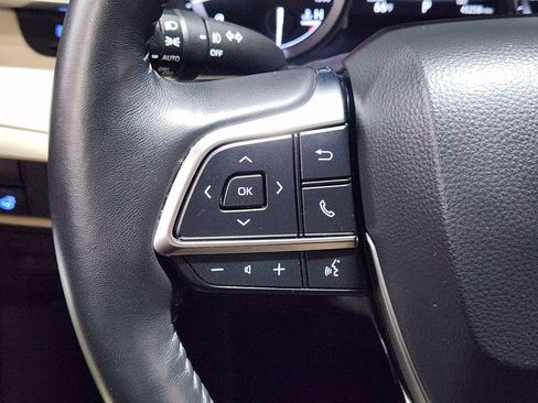 Used 2021 Toyota Highlander Limited image 49