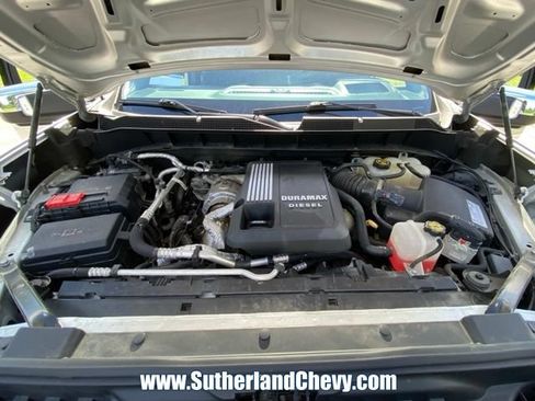 Used 2020 Chevrolet Silverado 1500 LTZ w/ LTZ Premium Package AWD/4WD image 61