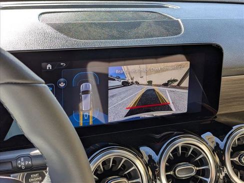 New 2026 Mercedes-Benz GLB 250 4MATIC image 13