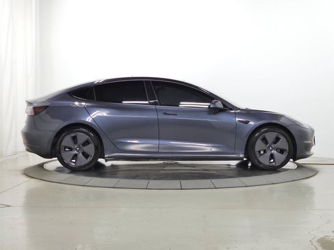 Used 2022 Tesla Model 3 Long Range AWD/4WD image 10