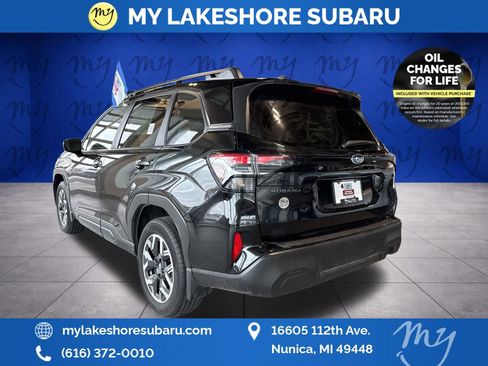 Certified 2025 Subaru Forester Premium w/ Convenience Package #2 image 9