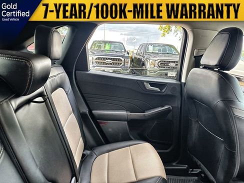 Certified 2022 Ford Escape Titanium w/ Titanium Premium Package image 17