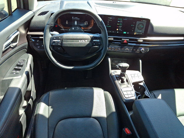 Certified 2026 Kia Sportage EX w/ EX Panorama Roof Package FWD image 12