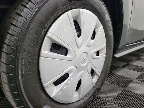Used 2015 Mitsubishi Mirage DE FWD image 31