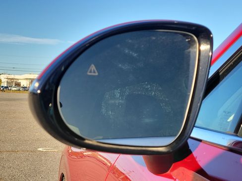 Used 2025 Genesis GV70 2.5T image 10