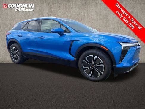 Used 2024 Chevrolet Blazer EV LT AWD/4WD image 11